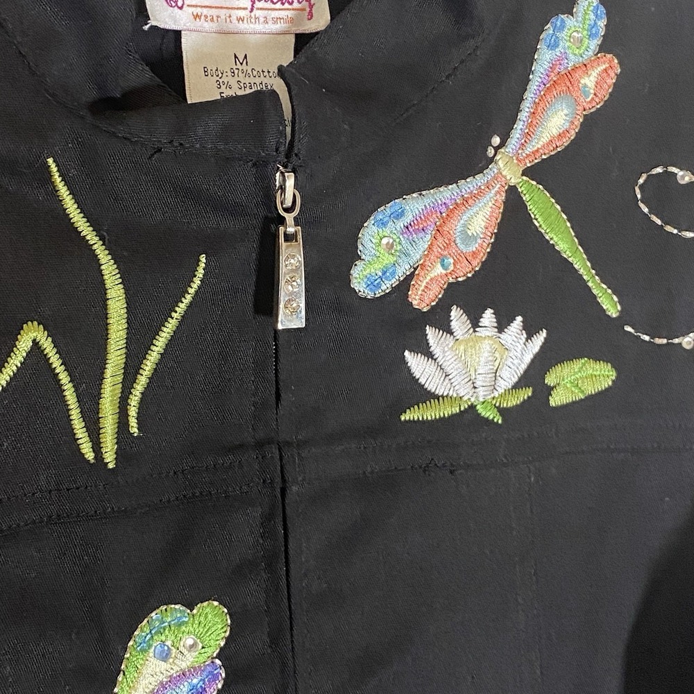 Quacker Factory Black Embroidered Dragonfly Jacket with great pockets. - Picture 5 of 16